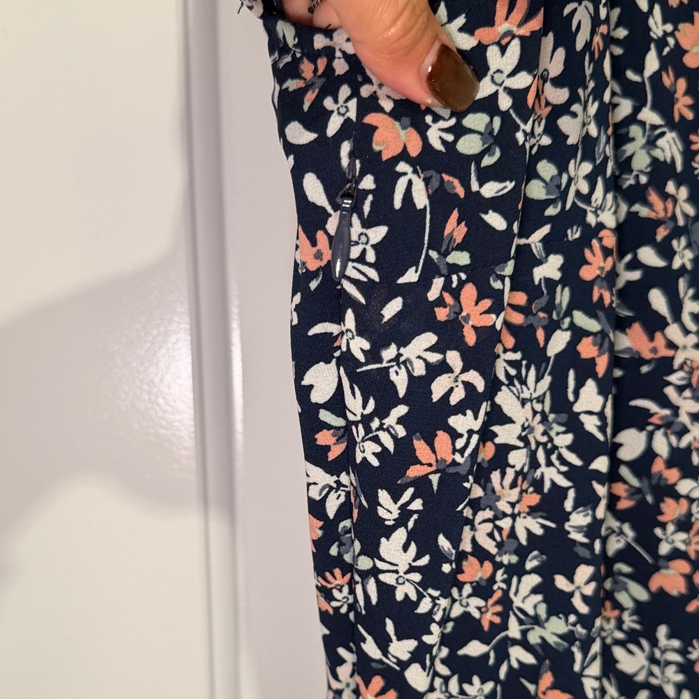 Abercrombie & Fitch Floral Wrap Mini Dress | M | Flowy & Feminine - Picture 7 of 7